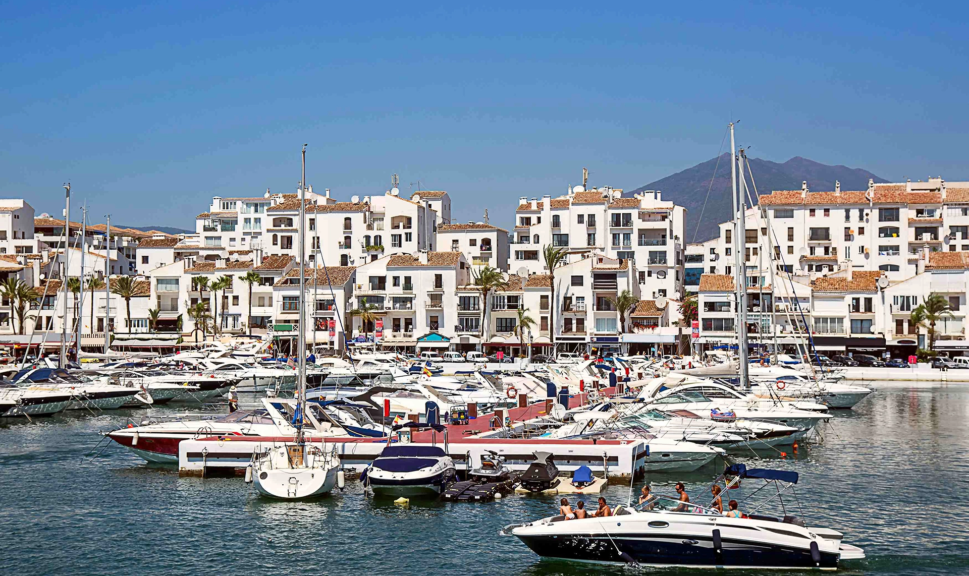 Is it profitable to invest in luxury apartments in Marbella?